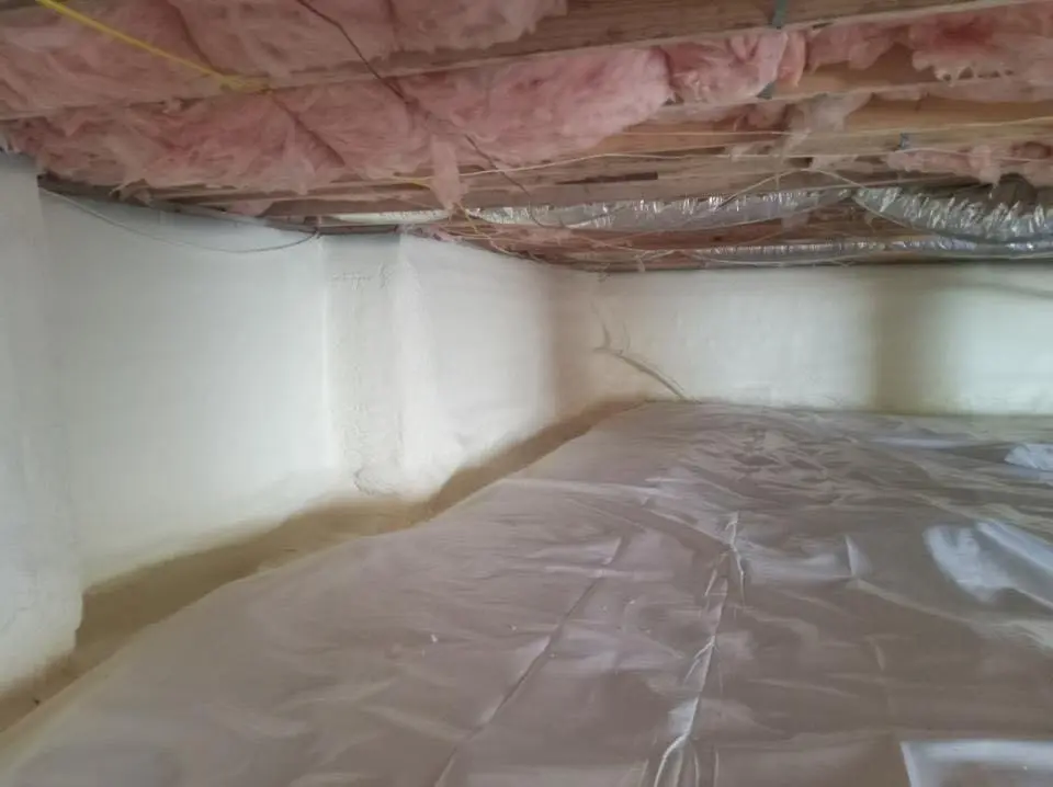 Crawl space encapsulation with closed-cell spray foam for Flat Roof Repair in Avocado Heights
